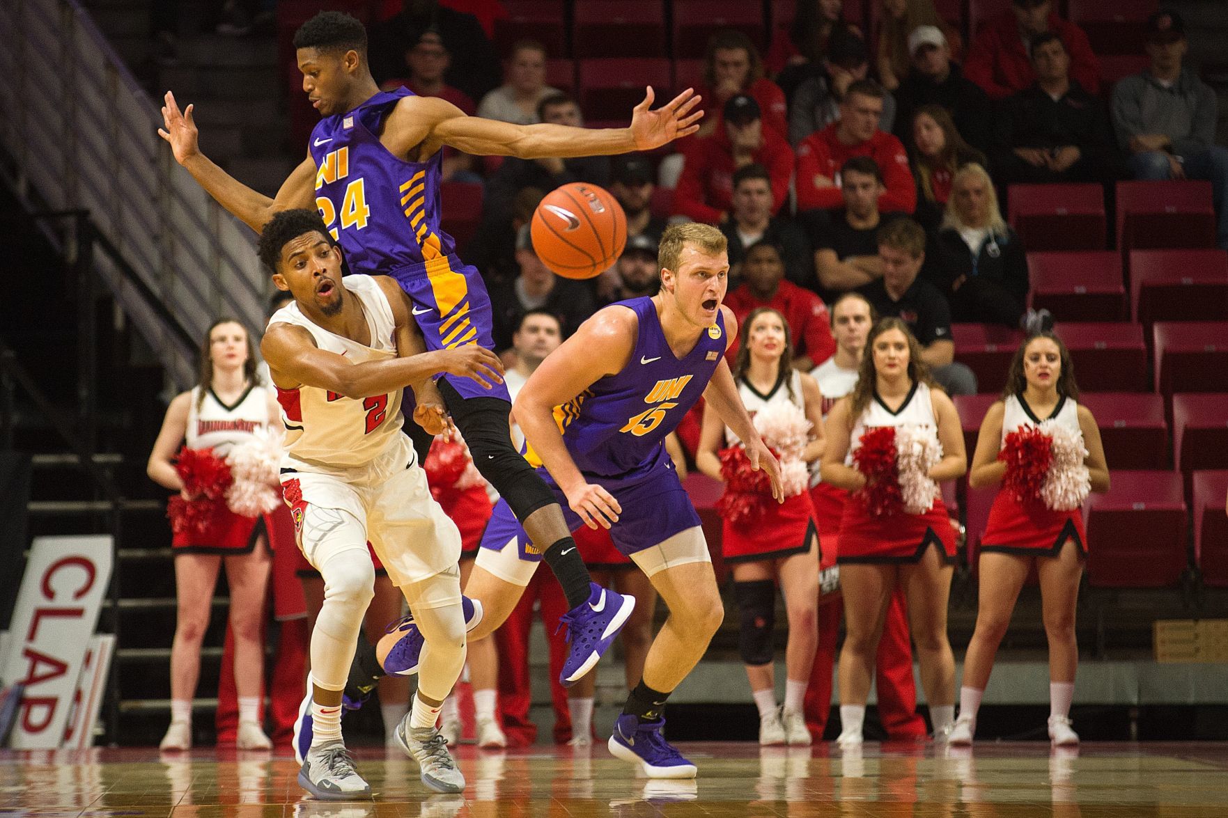 010919-blm-spt-8isuhoops